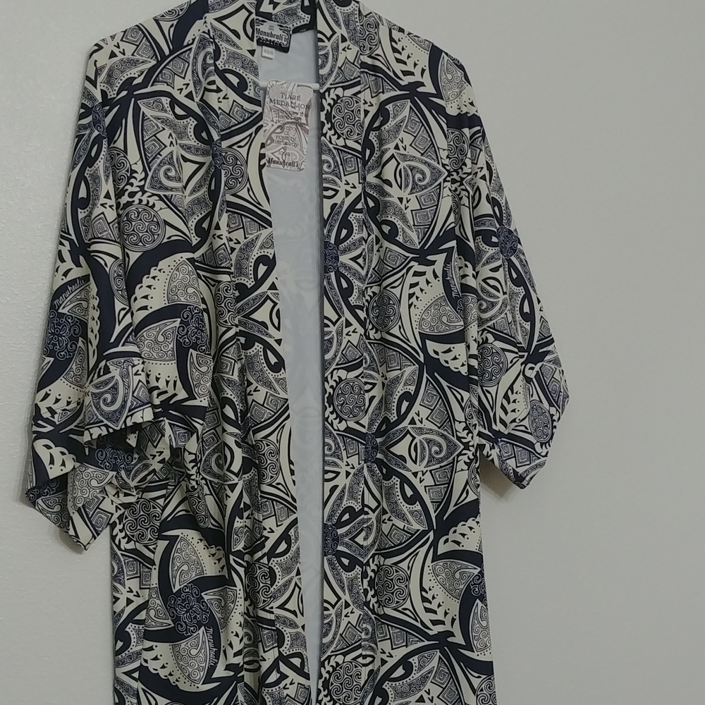 Manuhealii Cardigan